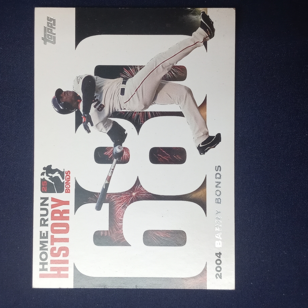 2004 Topps Barry Bonds Home Run History, card # 680 in Near mint condition.